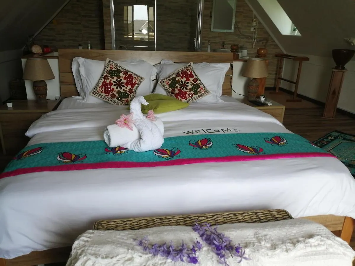 Chalet Ocean Bird & Wanita'S Self Catering Villa Pointe Au Sel